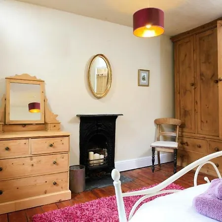 Stone At Staveley Tatil Evi *